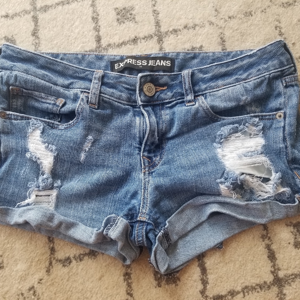 Express Jean shorts distressed